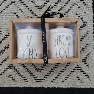 🏷2/$20 Rae Dunn BE KIND & SPREAD LOVE Jars